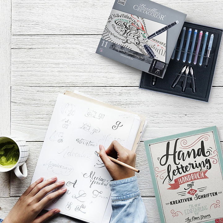 Handlettering Sets zum Üben Handlettering Set zum Üben von Kalligrafie