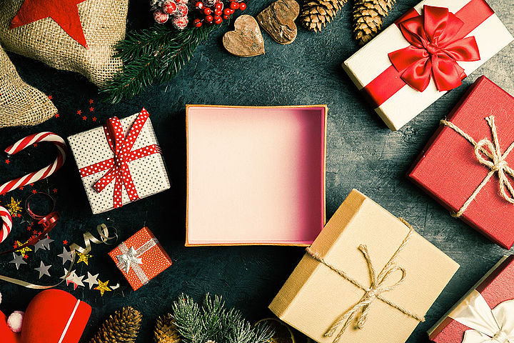 Verpackungstyp "Die mit den zwei linken Händen" Geschenkboxen für Weihnachtsgeschenke