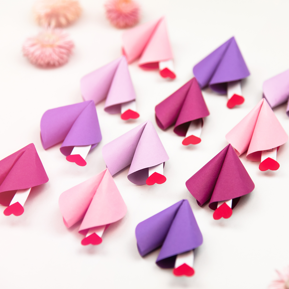 DIY: Glückskekse zum Valentinstag DIY: Glückskekse zum Valentinstag
